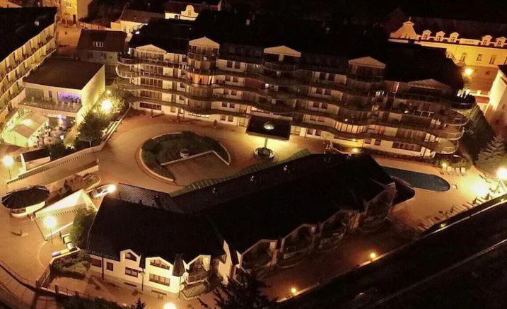 Kristoff Plaza Trencianske Teplice Aparthotel Trencin Exterior photo