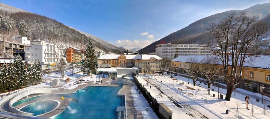 Kristoff Plaza Trencianske Teplice Aparthotel Trencin Exterior photo